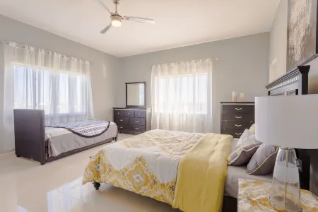 Beautiful 2000 sq. ft Sunrise & Sunset Penthouse near Shoal Bay Beach, Anguilla