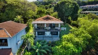 Beachfront Home Ocotal Beach - Ocean Views