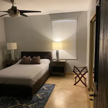 Walk to Beach and Restaurants Bars  and Full Power Generator Free Gated Parking