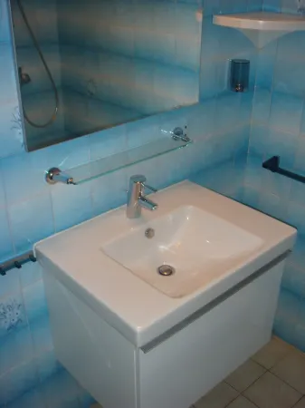 Studio 22M2 CALVI lot les collines N°42 .1er étage ou RC. Vacation vouchers ok Отели в г. Кальви