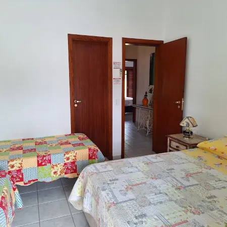 HOUSE COAST OF SUN-BERTIOGA 3 SUITES 3WC PISC. 2 LAVABO- 200 MTS BEACH / WIFI
