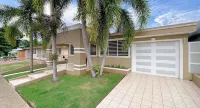 Royal Palm Haüs Near Beaches
