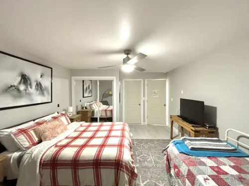Cozy Ski On/Off Condo Located at Hunter Mountain