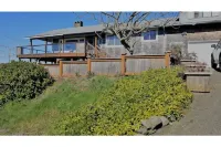 The Bay House: Tourism/Crabbing & Fishing Paradise Hotel a Tillamook County