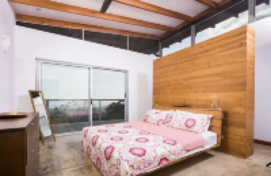 Fantastic Whale's Tail View, Private, Modern Villa with Pool & River Access
