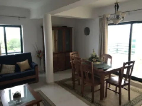 Armação House w / Air Conditioning, Parking, WI FI