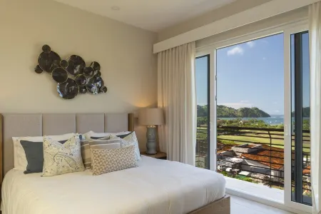 Luxurious Condo:  Los Sueños Miramar 3 bedroom Отели рядом с достопримечательностью «Punta Leona»