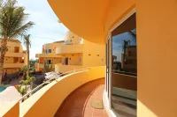 Steps away from the Beach!