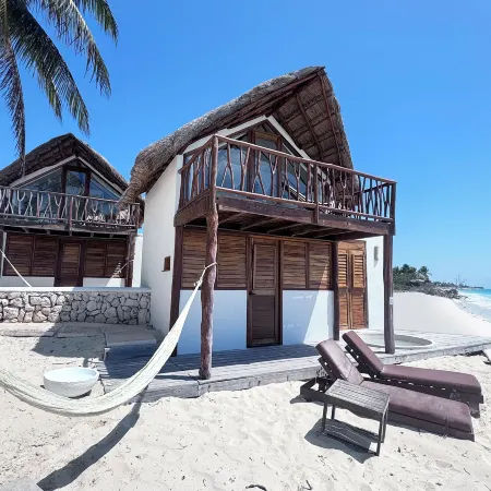 Punta Blanca | Beachfront Boutique Hotel