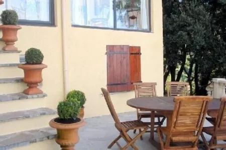 Ground floor of beautiful villa T2 - 70 m2 - 4 people with magnificent sea views Отели в г. Бастия