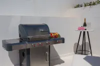 Villa Ocean view 1, unlimited sunsets with view to the harbour Marina Frappa