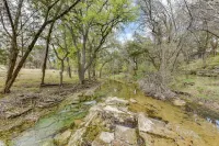 Hill Country River House - Blanco River - Wilson Creek Hotels in Wimberley
