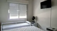 Wonderful on the seafront! Comfort for up to 10 people (Pitangueiras) Guarujá Hotel a 