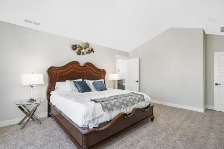 Modern Elegance With Sunning Views