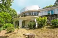 Quinta Senhora da Vida - a house in the middle of the forest, overlooking the sea Hotels near Cape Roca
