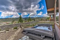 Fraser Condo w/ Views & Hot Tub: Near Winter Park! - Homestays