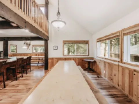 03Mbh -12-Bdrm - 3.5-Bath - Wifi - Pets Ok - Sleeps 26 12 Bedroom Home by RedAwning Hoteles en Deming