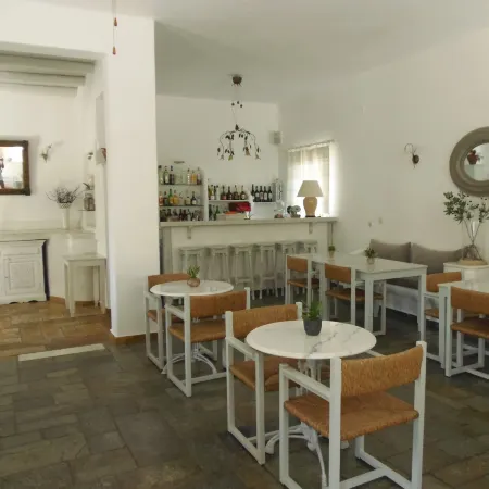 Hotel Manos