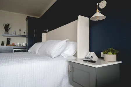 Lakeside Inn Отели в г. Клир Лейк