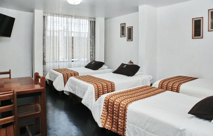 Bris Hotel
