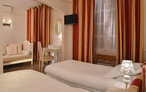 Logis l'Hermitage Hotel a Buzancais