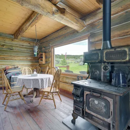 Alder Home w/ Mountain Views 2 Mi to Ruby River