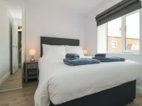 2 Staveley Cottages