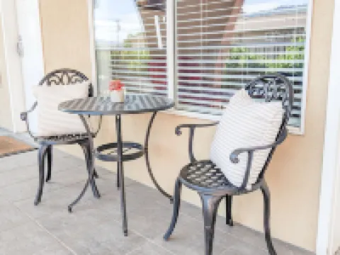 Desert Surfside Waterfront Accommodations