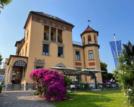 カミン ホテル ルイーノ ルイノのホテル