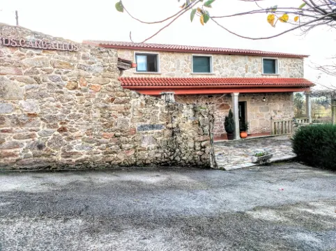 奧斯卡巴洛斯鄉村家庭旅館