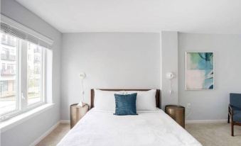 Cozysuites Two Stylish Apts Monument Circle Indy