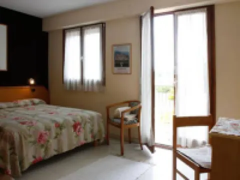 Mas de Vence - Hotel-Restaurant Hotels in Vence
