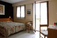 Mas de Vence - Hotel-Restaurant Hotels in Vence