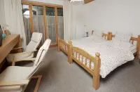 هوتل ريستورانت واليسير سون فنادق في Oberwald
