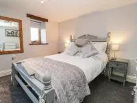 The Old Rookery Hotels in Pennington