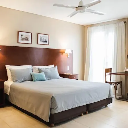 DonSuites فنادق في كورينتس
