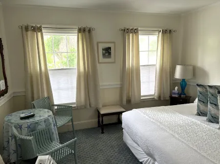 Harborview Inn Отели в г. Глостер