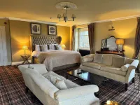 Peterstone Court Country House Restaurant & Spa Hotels in Glyn Tarell