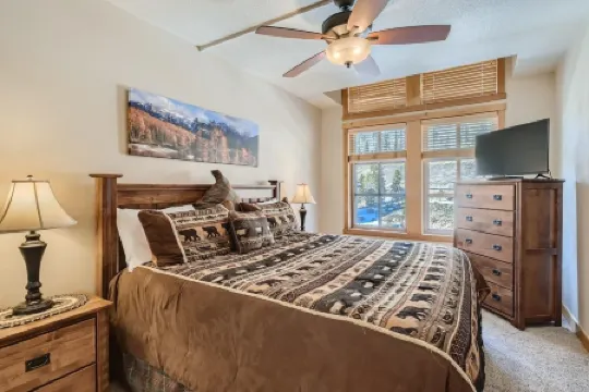 Passage Point 623B Condo