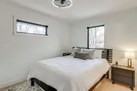 2 Mi to Lutsen Mtn: Modern Cabin w/ Patio Fire Pit - Boutique