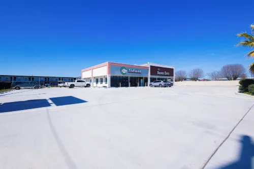 The Brooke Hotel Hotels in Brookshire