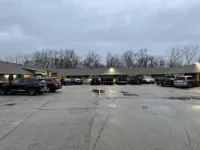 Economy Inn & Suites - Motels