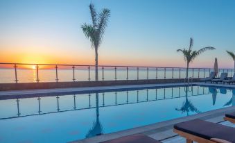 Waves Hotel