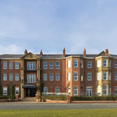 Clifton Arms Hotel