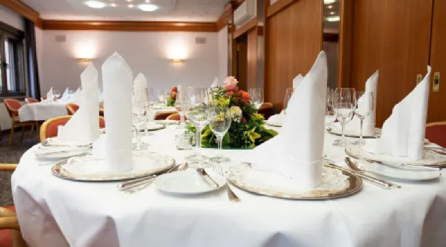 Hotel & Restaurant Walfisch Отели рядом с достопримечательностью «Old Main Bridge»