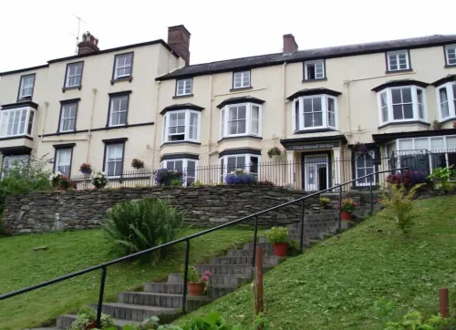 The Hand Hotel Hotels in Llangollen