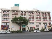 Le Roi Udaipur Hotels near Udaipur Train Station