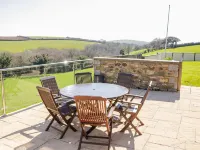 Kingcup Cottage Hotels in Saint Columb