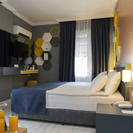 Letstay Hotel - Adults Only Отели рядом с достопримечательностью «Эски Лара»