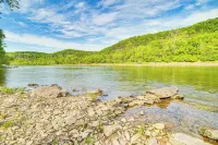 Waterfront Flippin Retreat w/ White River Access!